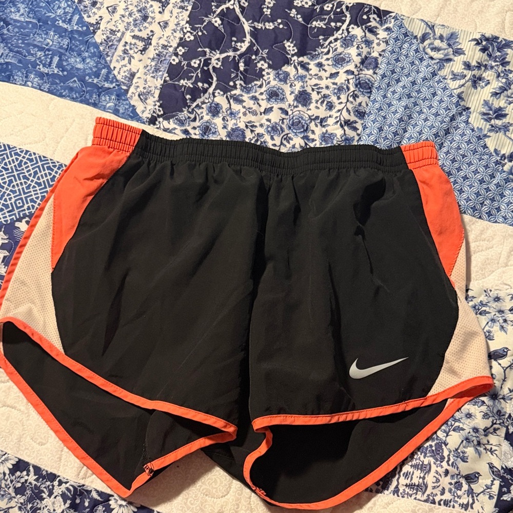 Nike Women's Black and Orange Athletic Shorts